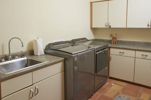 Laundry room off family room