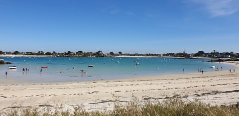 Beach nearby, sun loungers