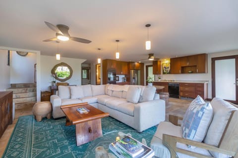 Welcome to beautiful Nalu Hanalei!