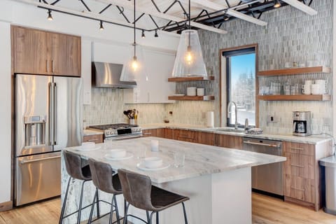 Large Kitchen Island with Seating for 3