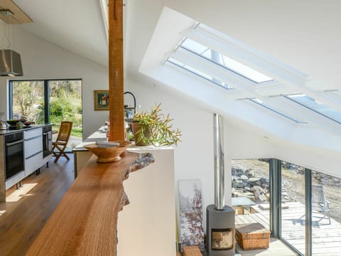 Building, Plant, Furniture, Window, Houseplant, Wood, Interior Design, Table, Lighting