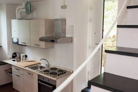 B7360926 0b8f 4783 95fd fc8126818ecd