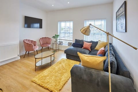 Licence to Chill, Saltburn-by-the-sea - Stay North Yorkshire