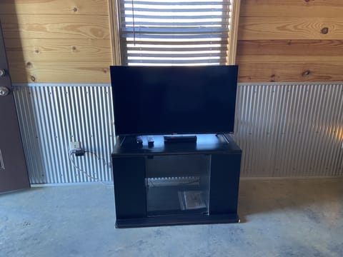 40 inch roku tv for guest to use with hot spot or our complementary wifi