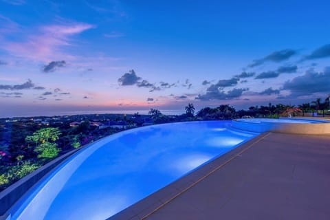 An infinity pool