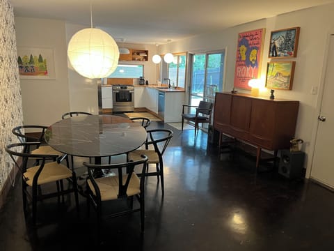 Open concept dining area/kitchen