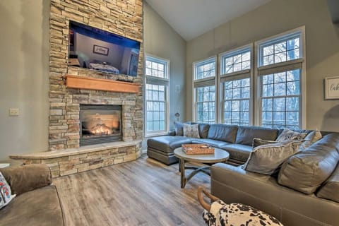 Flat-screen TV, fireplace