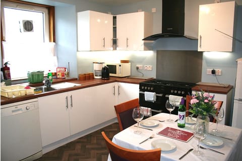 Fully equipped kitchen to prepare that "Special Occasion meal" 