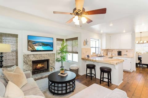 Welcome to Carpe Vinum - our 3 bedroom 2 bath house conveniently located close to local parks and walking trails.