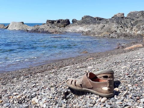 Beach nearby, sun loungers