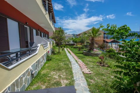 Spiros and Polyxeni Studio 5 Afionas Garden 