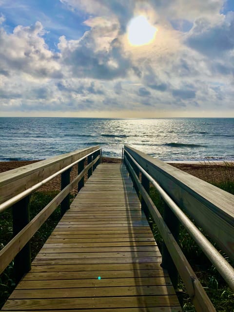 Beach nearby, sun loungers, beach towels