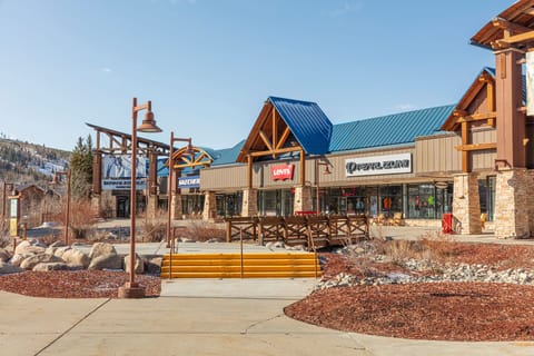 1.5 Miles to the Outlets at Silverthorne - 1.5 Miles to the Outlets at Silverthorne