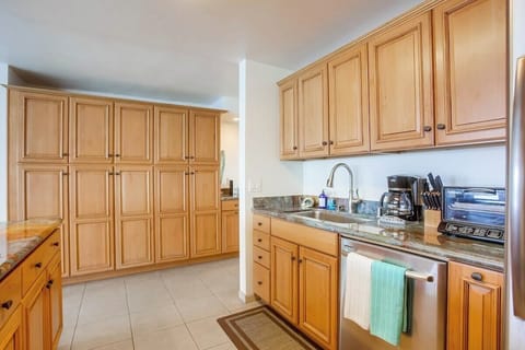 Plenty of storage and pantry space