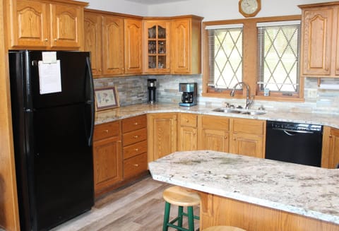 58fbfa7b-1cf6-4eea-9b9e-51d5b3b23e9d