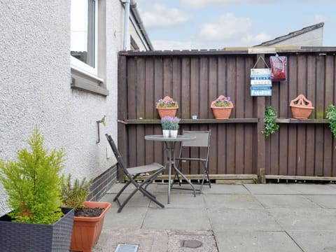 Outdoor area | Harbour View, Tayport, near St Andrews