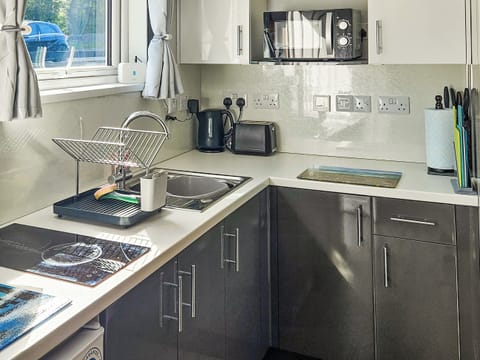 Kitchen | Uist - Hebridean Holiday Huts, Stornoway