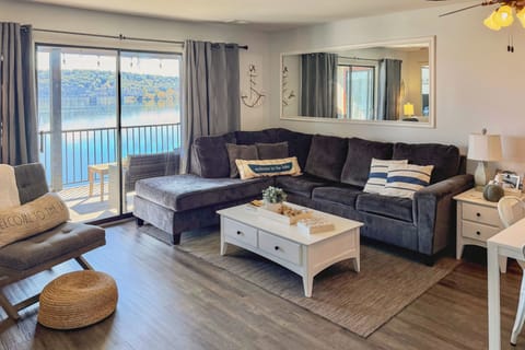 Kimberling City Vacation Rental | 2BR | 2BA | 900 Sq Ft | Ground-Floor Condo