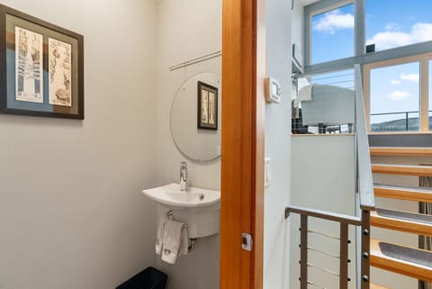 37-web-or-mls-606_Sherman_#3_37