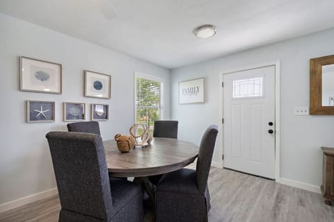 Create lasting memories around the dining table