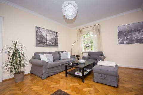 Living-dining room (1)