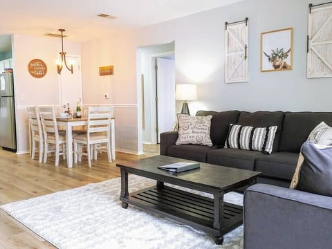 Enjoy the open concept layout with Living and Dining areas.  Spend time together!