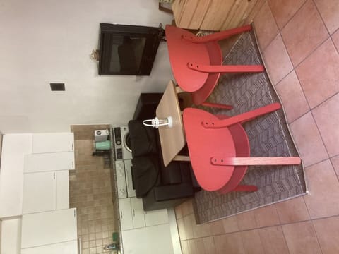 Wood, Building, Flooring, Stairs, Floor, House, Material Property, Tints And Shades, Hardwood