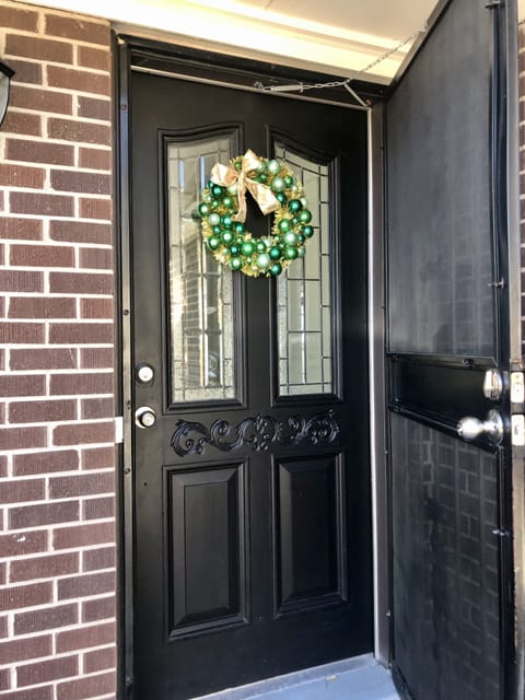 Escape for the holidays with friends and Family!