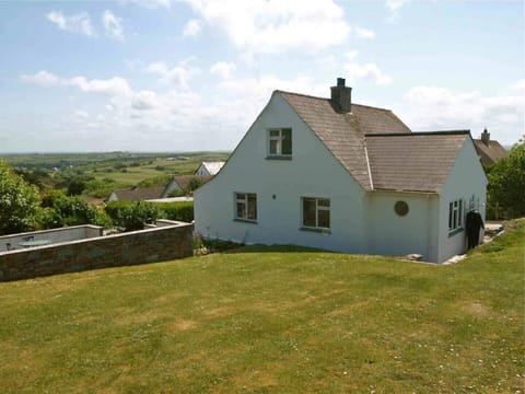 Trehanoo House and part of lawn