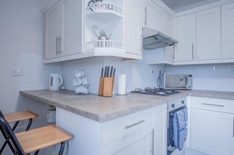 Starfish Apartment - 2 Bedroom Apartment - Tenby (4474)