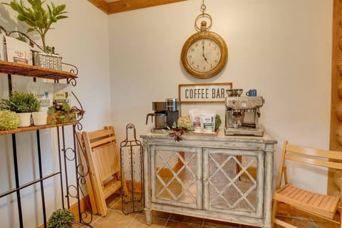 Make Your Own Coffee Room