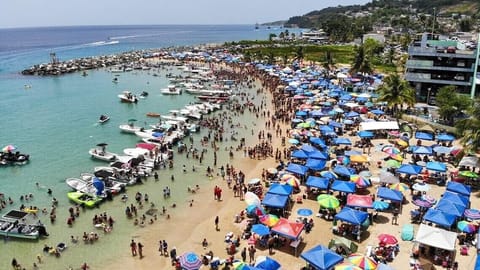 Beach nearby, beach towels