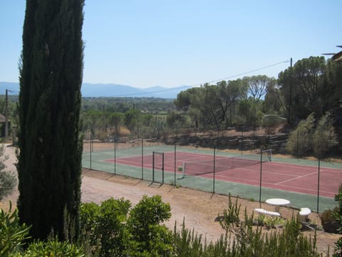 Sport court