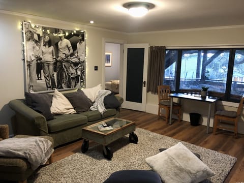 Living area | Smart TV, fireplace, books