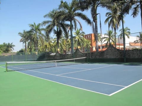 Sport court