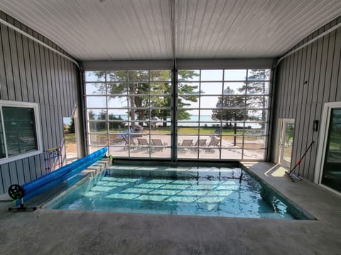 Indoor pool, outdoor pool