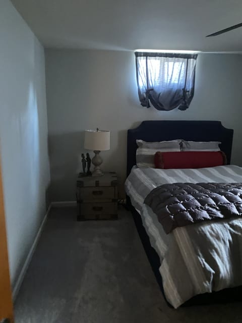 2 bedrooms, in-room safe, desk, travel crib