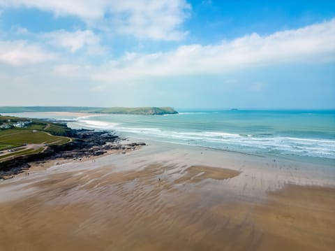 Beach nearby, beach towels