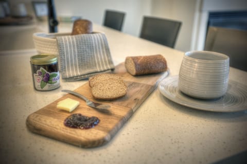 Carpenter Cottage provides all the necessities for a memorable family getaway!