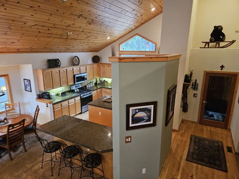 Counter accommodates 3.