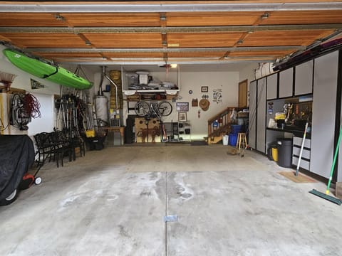 2 car garage