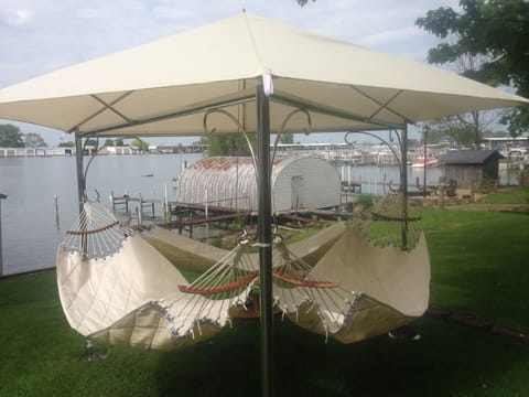 3 person Trinity hammock with center teak table.