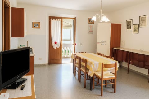 Living and dining room