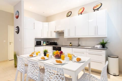 01706aa6-1cc0-4a97-b795-f2f87fc8bd5e