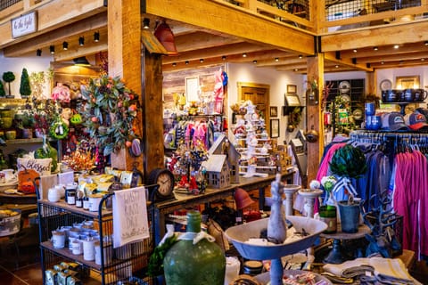Gift Shop at Tiny Timbers Resort