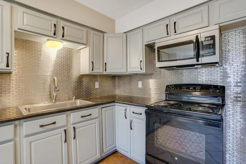 Brand new oven/stove 