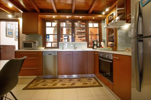 Kitchen fully equipped