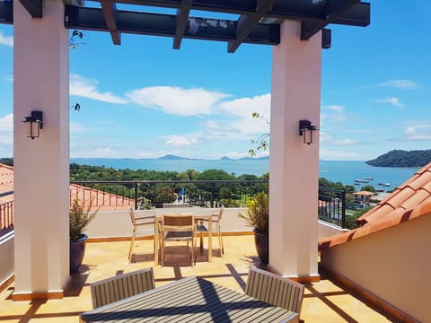 Top floor common terrace with unobstructed views  to the Panama Canal!