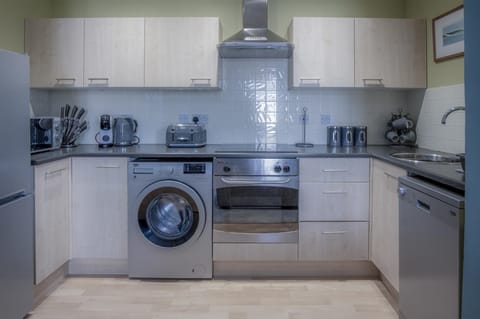 Flint House - 2 Bedroom Apartment - Tenby (5192)