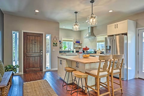 Fully Equipped Kitchen | Cooking Utensils